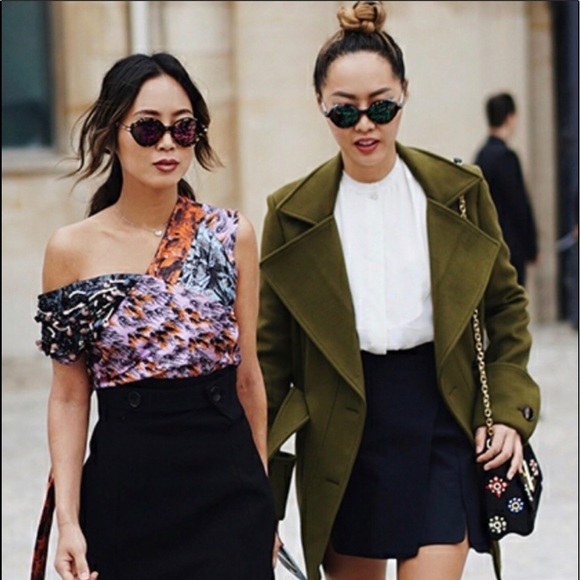 DIOR 2023 FASHION FORWARD COLOR IS  “GREEN” RUNWAY FOLIAGE ROUND SUNGLASSES - Picture 2 of 16